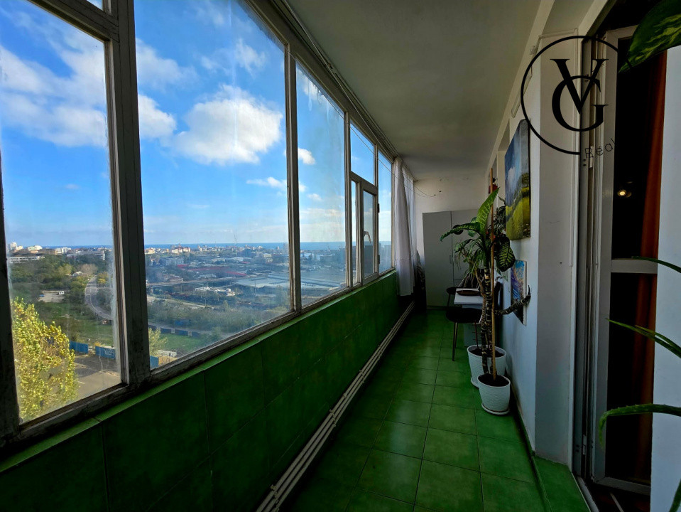 Apartament 2 camere | Vedere Panoramica catre mare | Centru