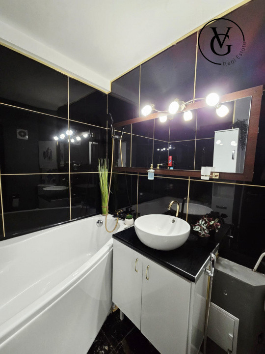 Apartament 2 camere | Vedere Panoramica catre mare | Centru