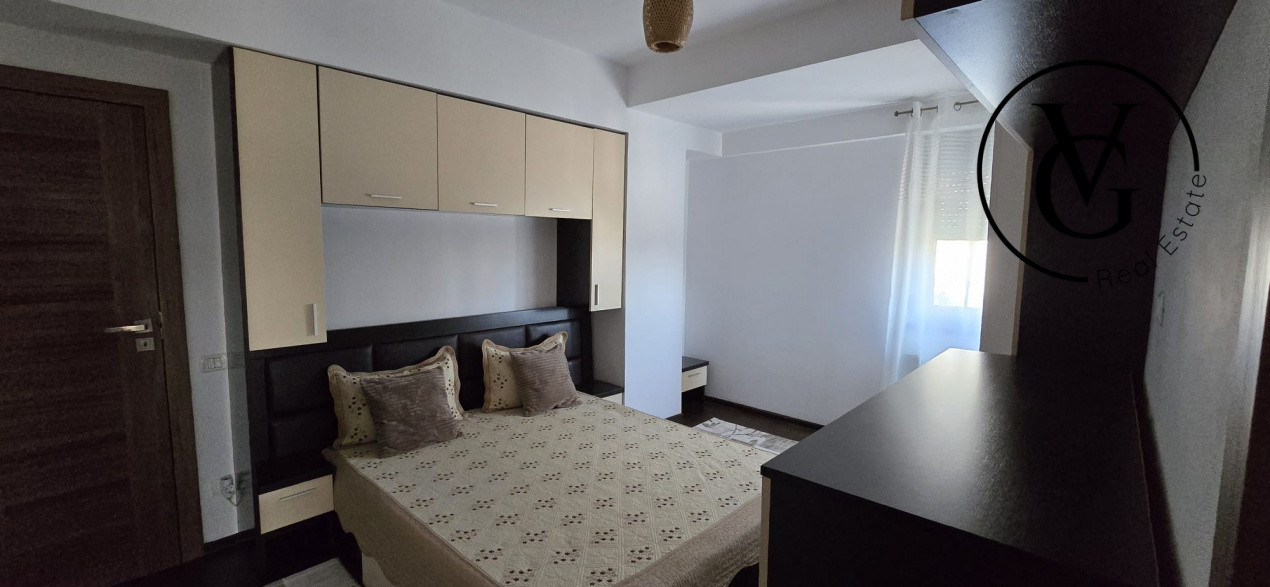 Apartament 3 camere | Academia Navala | Luminos | Rulouri