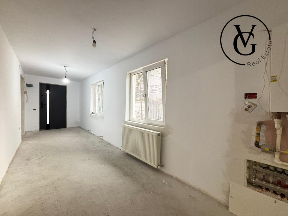 Casa la sol, 3 camere - 310 mp - Navodari