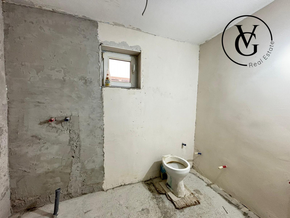 Casa la sol, 3 camere - 310 mp - Navodari