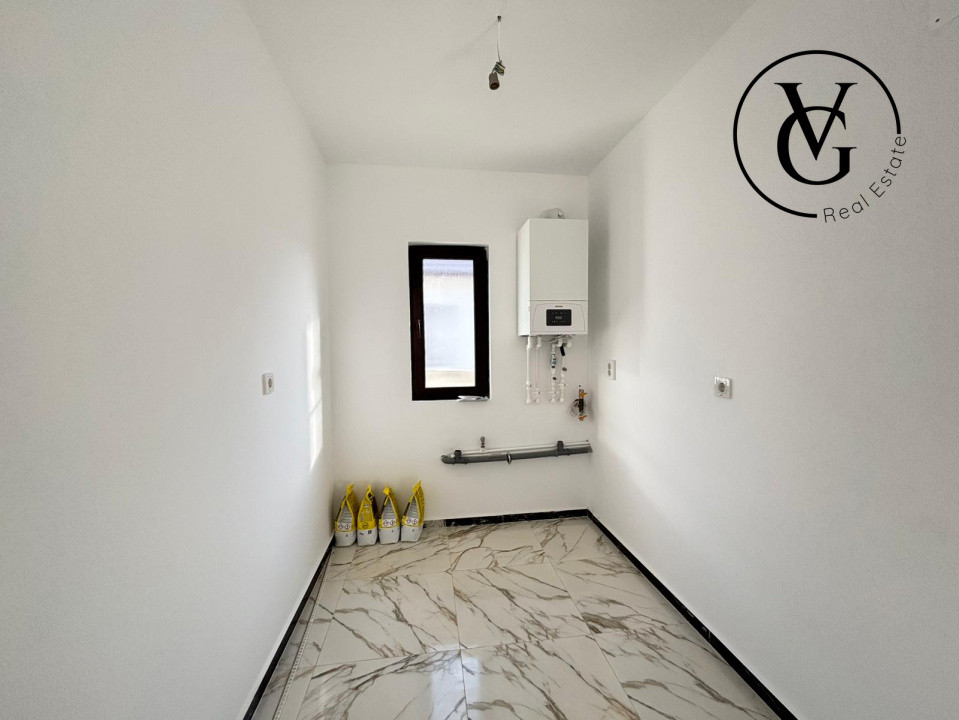 Casă la sol, 3 camere - 211 mp - Lumina