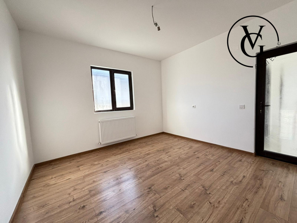 Casă la sol, 3 camere - 211 mp - Lumina