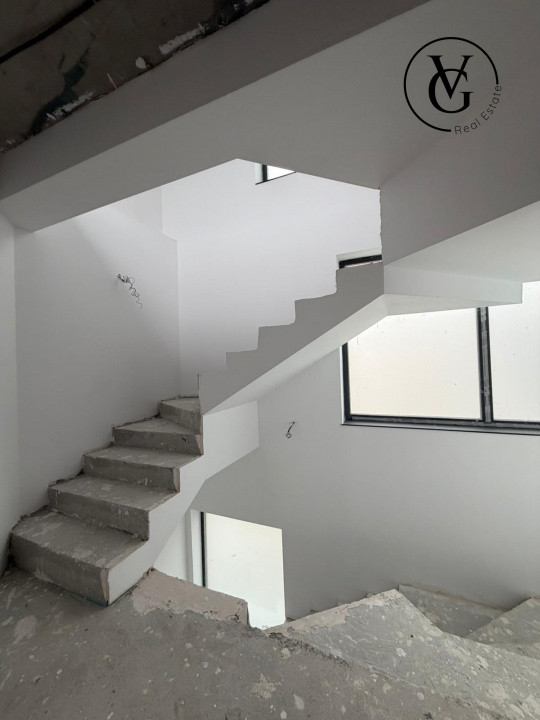 Vila noua  | vedere la lac | Constanța, Palazu Mare 