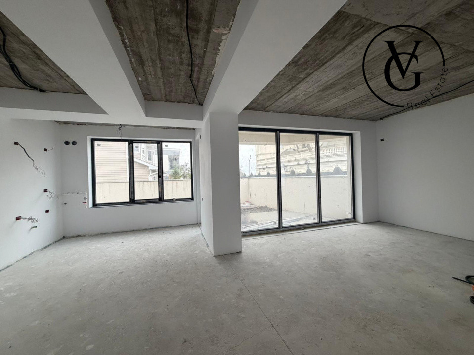 Vila noua  | vedere la lac | Constanța, Palazu Mare 