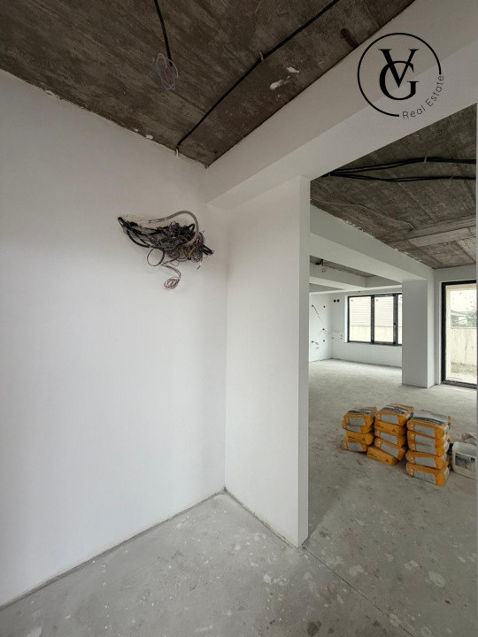 Vila noua  | vedere la lac | Constanța, Palazu Mare 