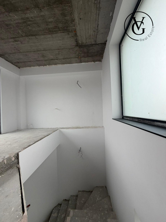 Vila noua  | vedere la lac | Constanța, Palazu Mare 