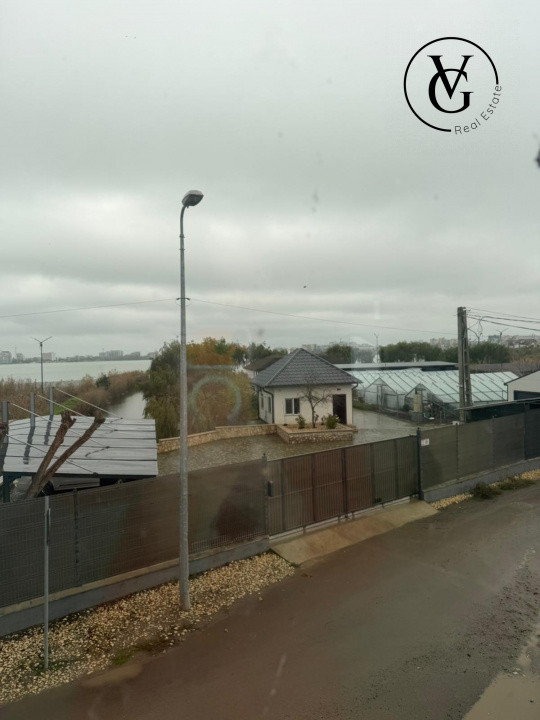 Vila  individuală  - vedere la lac - Constanța, Palazu Mare 