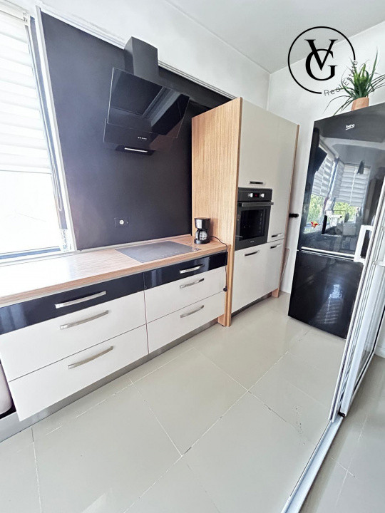Apartament 2 camere cu piscina Mamaia Sat
