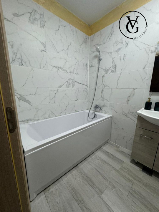 Apartament 2 camere Alezzi Nord 10 vedere mare