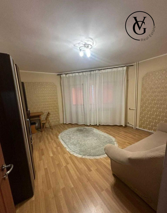 Apartament de închiriat – 2 camere, zona Casa de Cultura 