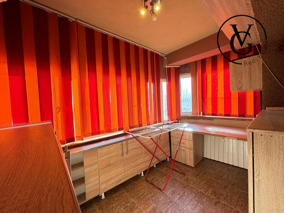 Apartament 2 camere + centrala proprie - Navodari 