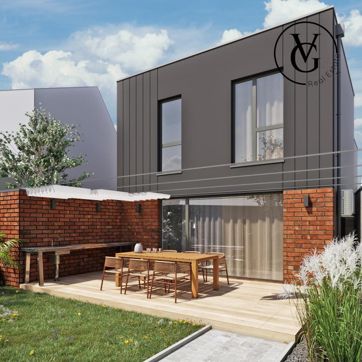 Vila YIN P+2: 251 mp construiți și curte, zona centrală a Constanței