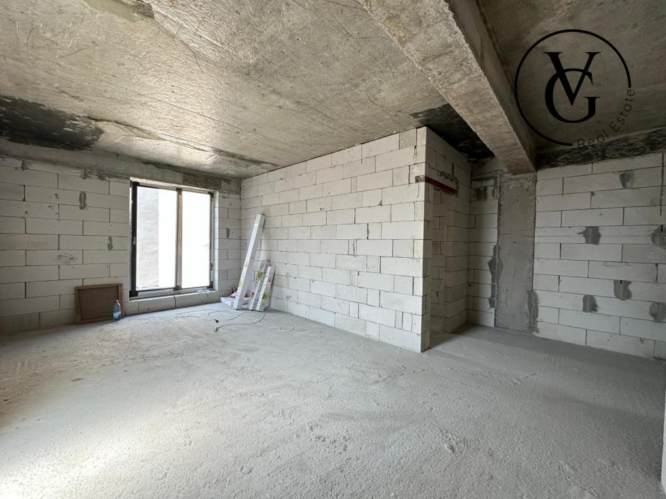 Vila YIN P+2: 251 mp construiți și curte, zona centrală a Constanței