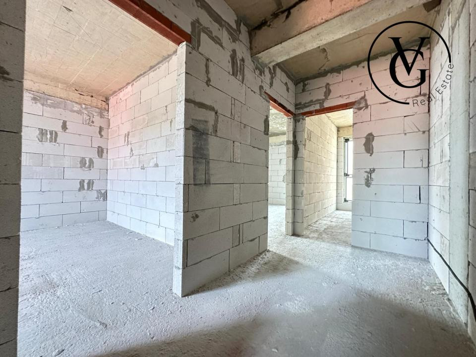 Vila YIN P+2: 251 mp construiți și curte, zona centrală a Constanței