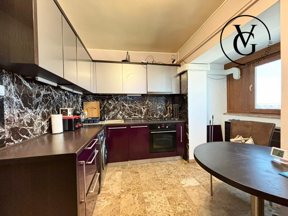 Penthouse, terasa, 3 camere - termen lung- Navodari