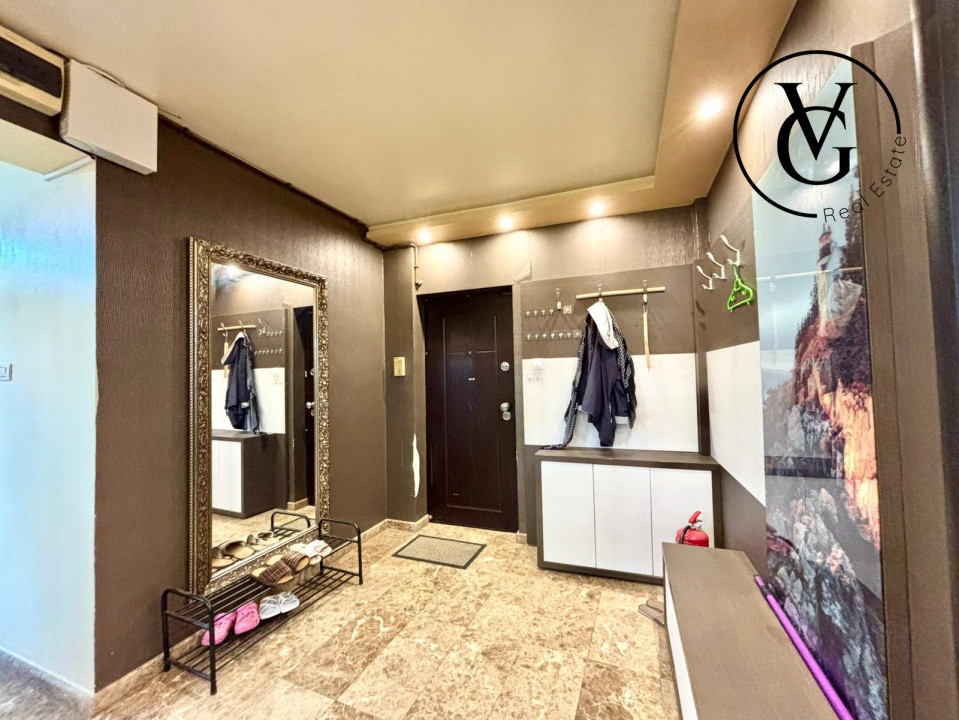 Penthouse, terasa, 3 camere - termen lung- Navodari