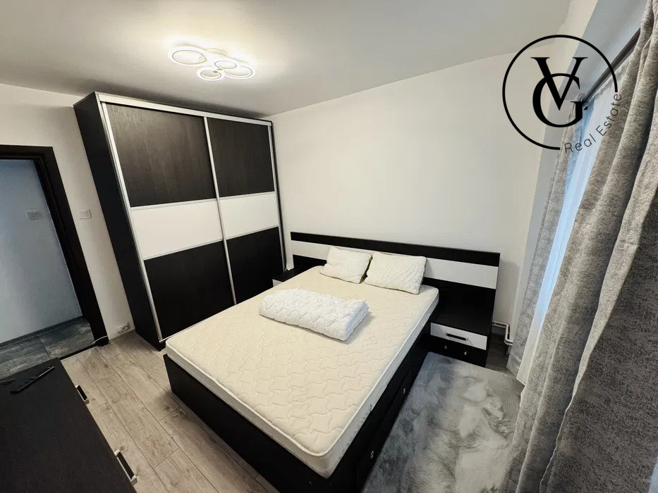 Apartament de închiriat – 3 camere- Delfinariu 