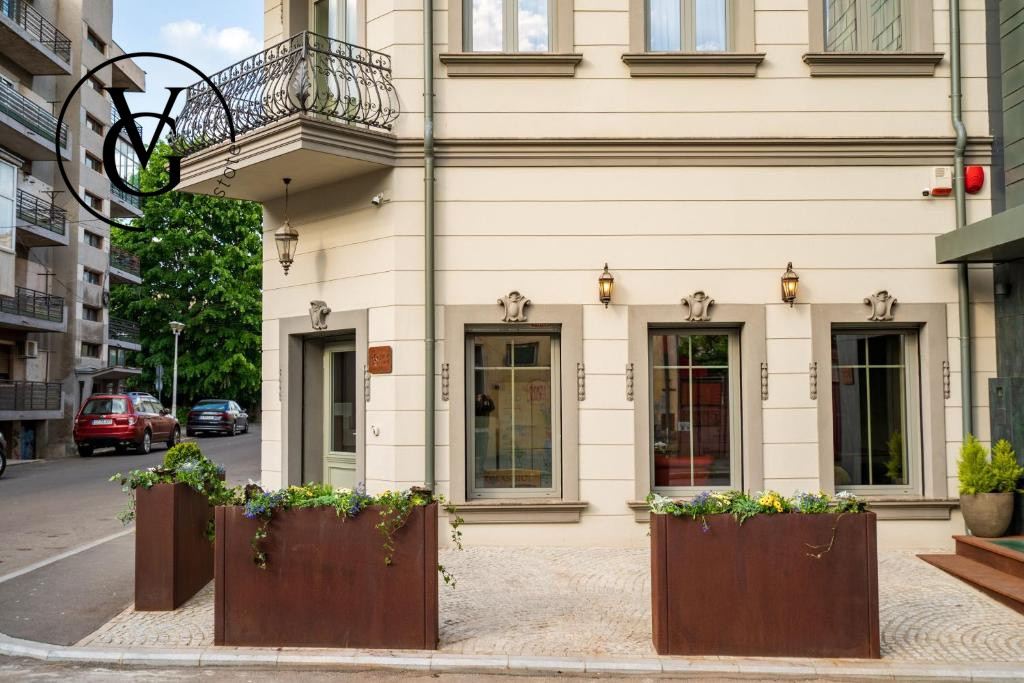 BOUTIQUE HOTEL DE LUX – OPORTUNITATE UNICA IN CENTRUL CONSTANTEI