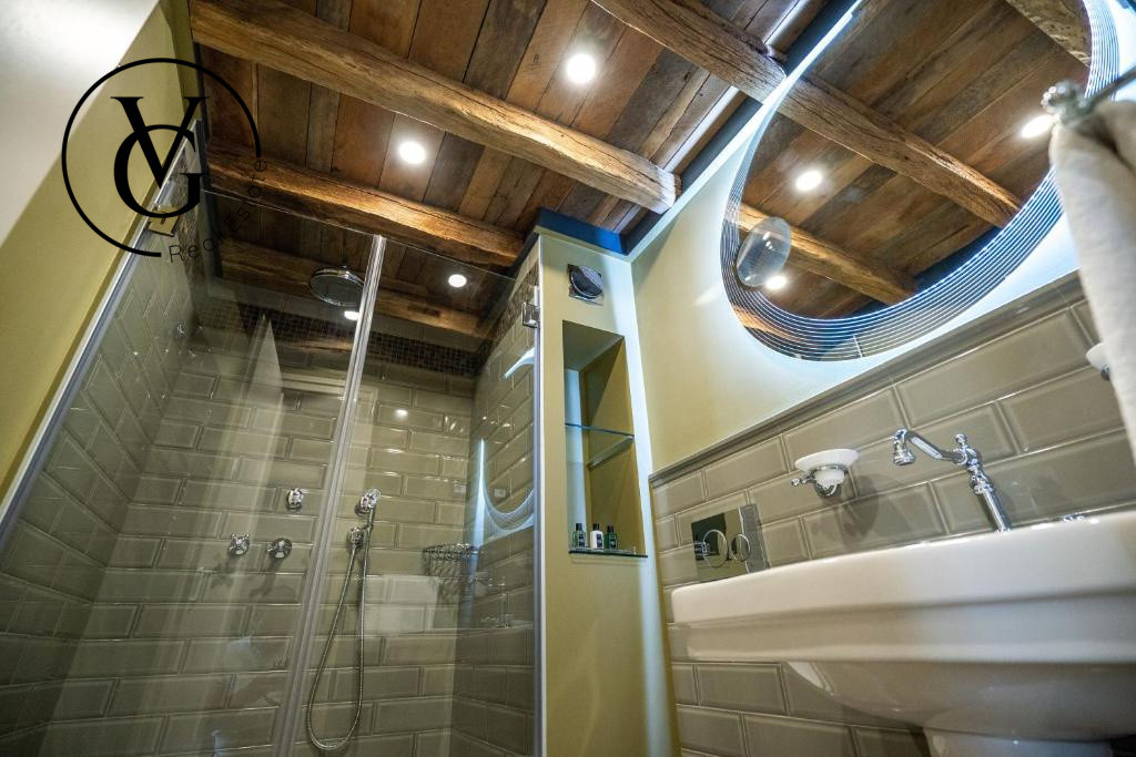 BOUTIQUE HOTEL DE LUX – OPORTUNITATE UNICA IN CENTRUL CONSTANTEI