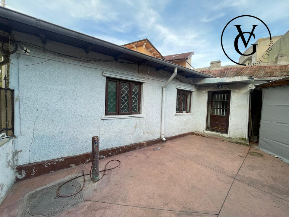 Casa la sol Stadionul Farul