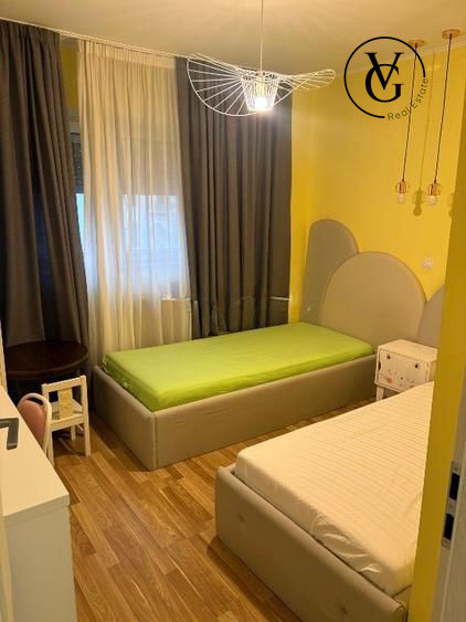 3 camere | Unirii | Metrou 5 min | Centrala proprie