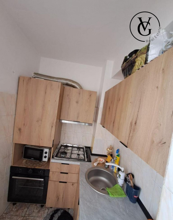 Garsoniera | Zona Far | Decomandata