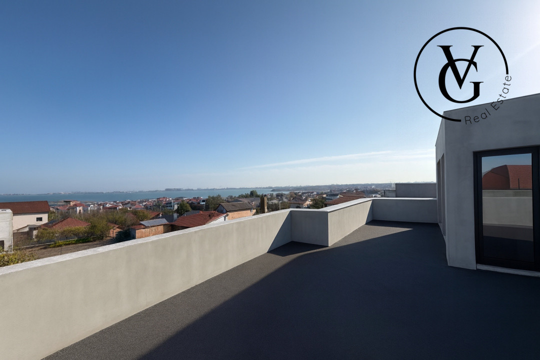Vila modernă - finisată -terasă circulabila vedere lac și mare 