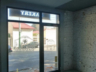 Spațiu comercial/birou de inchiriat