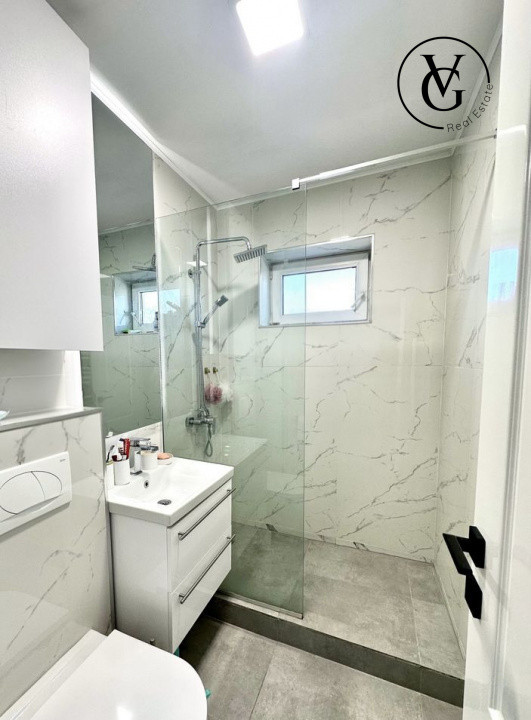 Aprtament doua camere de vânzare, zona Gară/Far