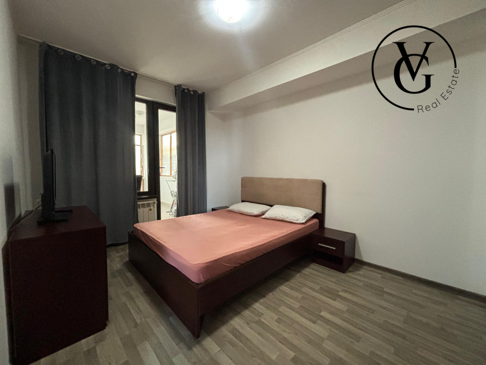 Apartament 3 camere - Pța. Balada - utilități incluse în preț 