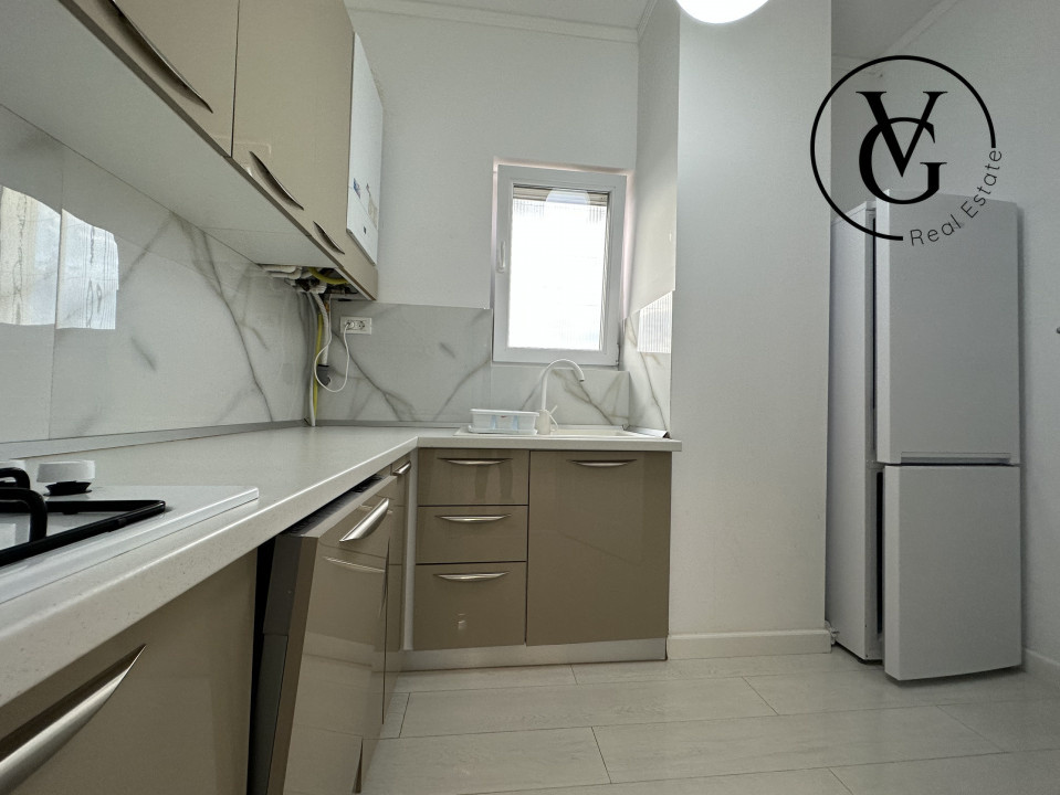 Apartament lux 4 camere - vedere la mare -Faleza Nord 