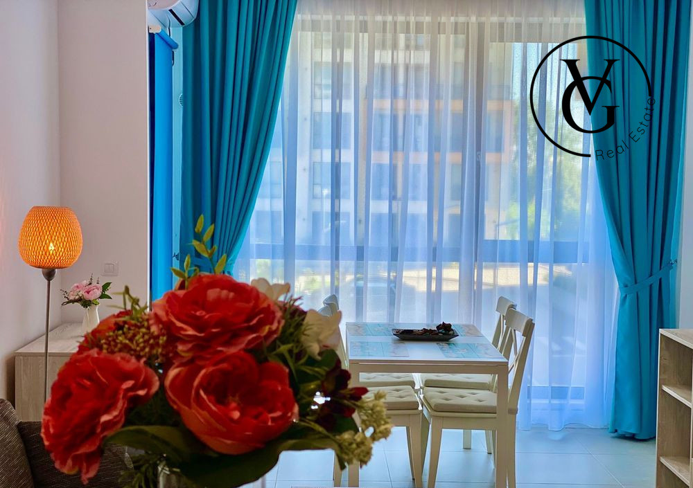 Apartament 2 camere  si parcare Onix Mamaia Nord 