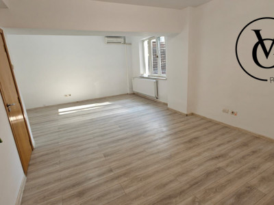 Garsoniera Universitate | Victoriei | Regina Elisabeta 