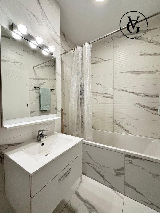 Apartament 4 camere - 2 locuri de parcare incluse - Zona Pipera 