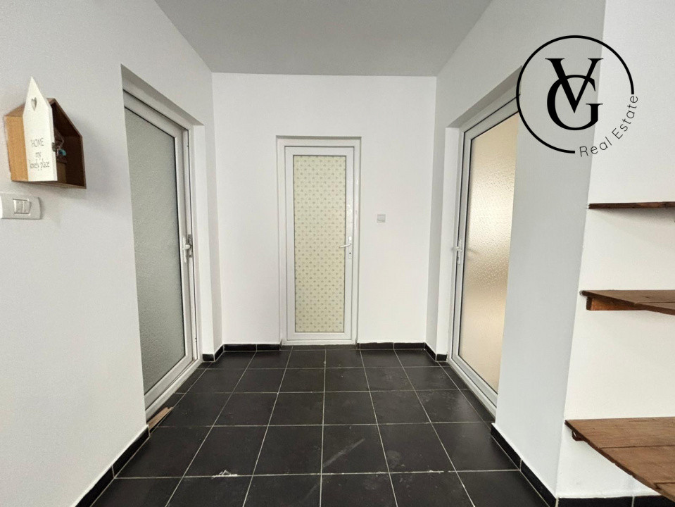 Casa la sol, 3 camere - 160 mp - Navodari