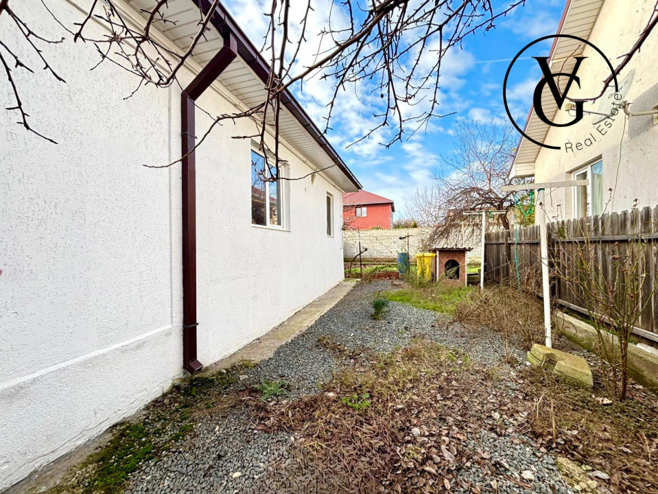 Casa la sol, 3 camere - 160 mp - Navodari