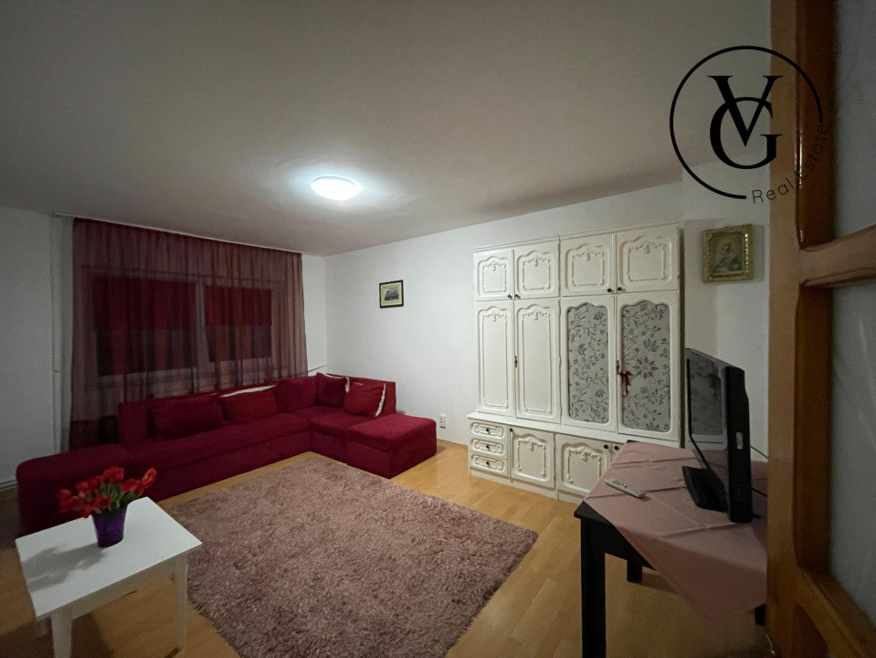 Apartament 3 camere decomandat + centrala - Navodari Oras