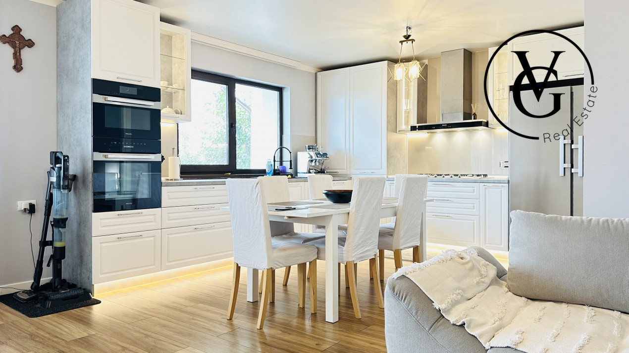 Casă spațioasă cu teren generos | 5 camere | Ovidiu – zonă liniștită