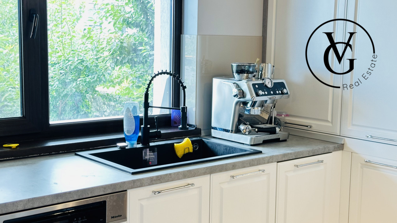 Casă spațioasă cu teren generos | 5 camere | Ovidiu – zonă liniștită