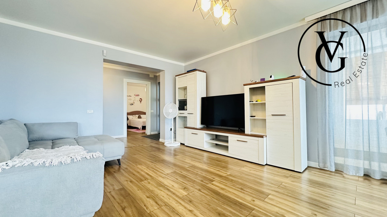 Casă spațioasă cu teren generos | 5 camere | Ovidiu – zonă liniștită