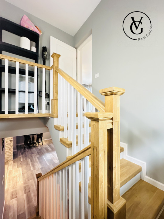 Casă spațioasă cu teren generos | 5 camere | Ovidiu – zonă liniștită