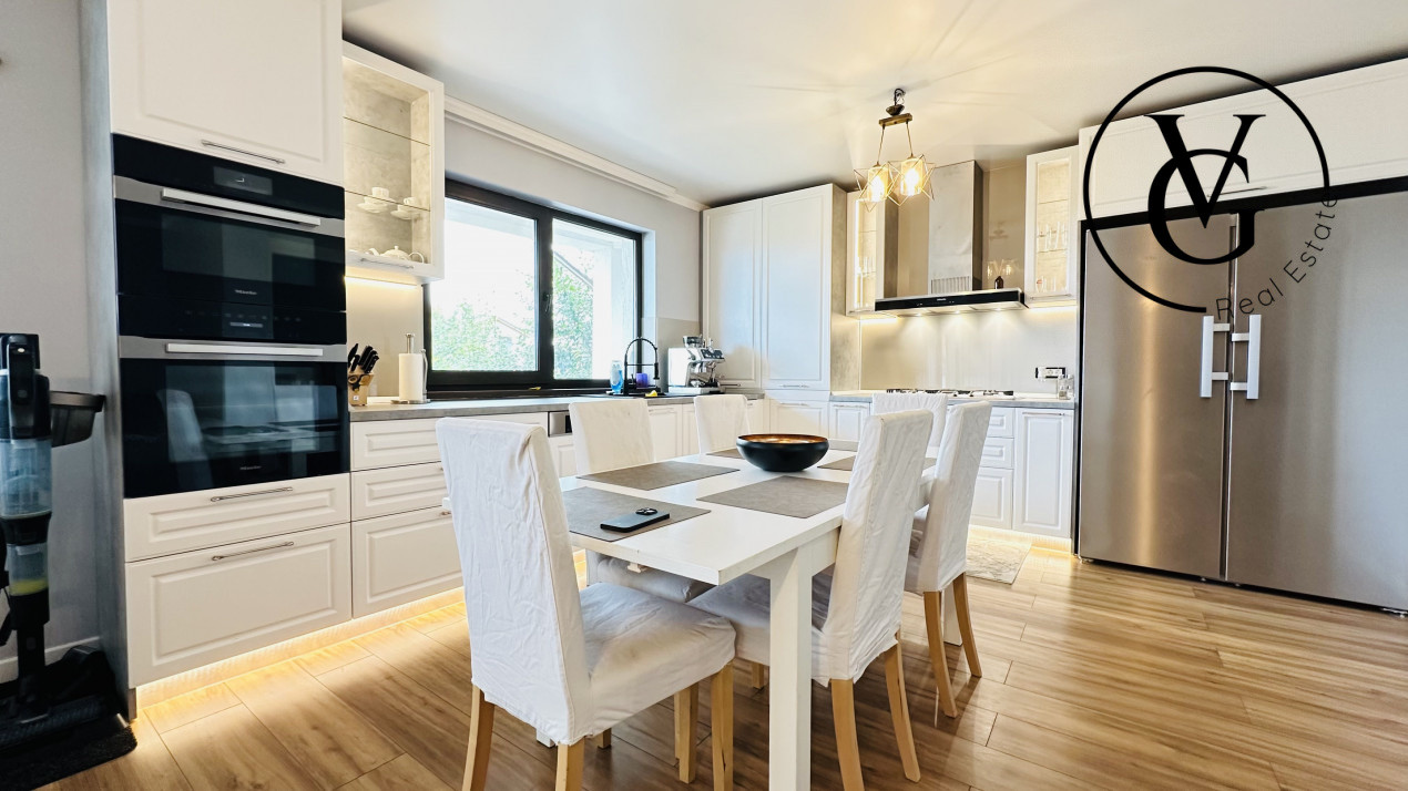 Casă spațioasă cu teren generos | 5 camere | Ovidiu – zonă liniștită