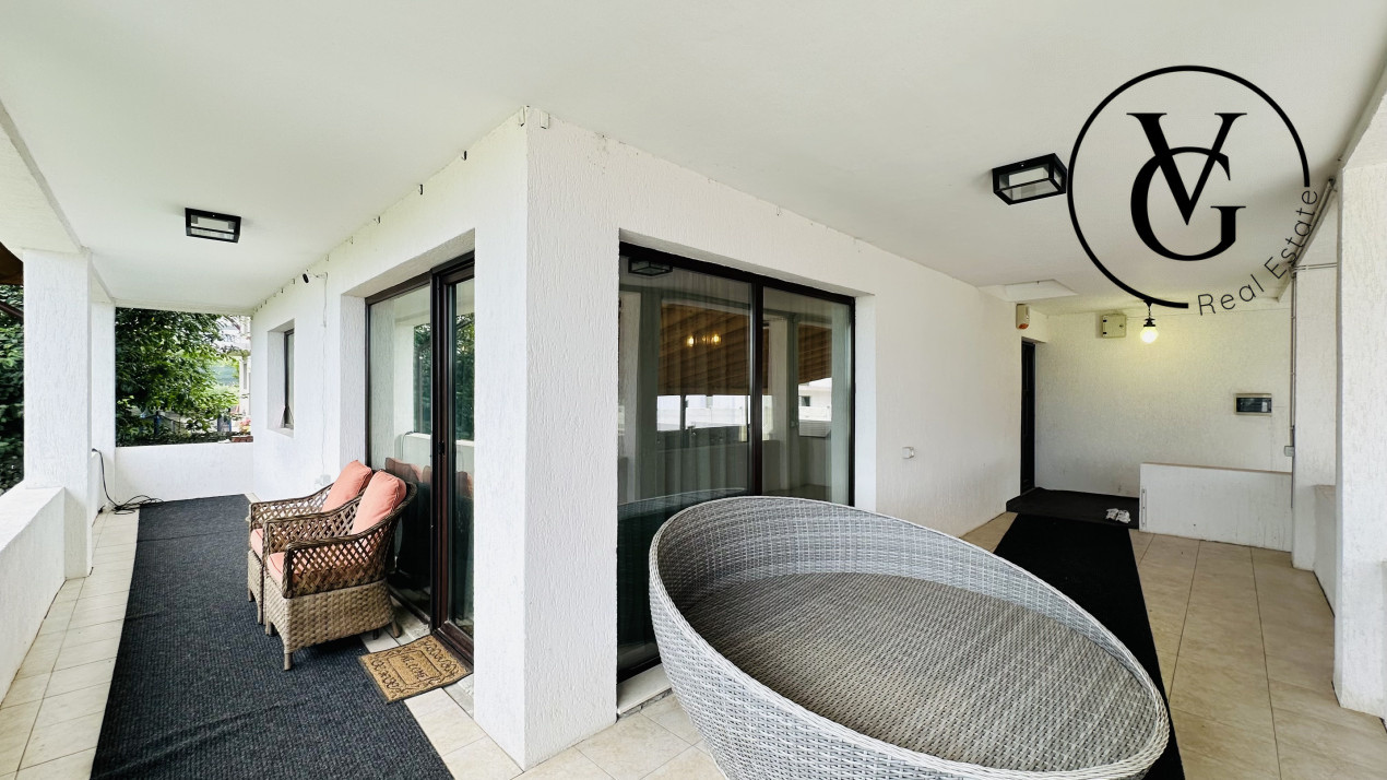 Casă spațioasă cu teren generos | 5 camere | Ovidiu – zonă liniștită