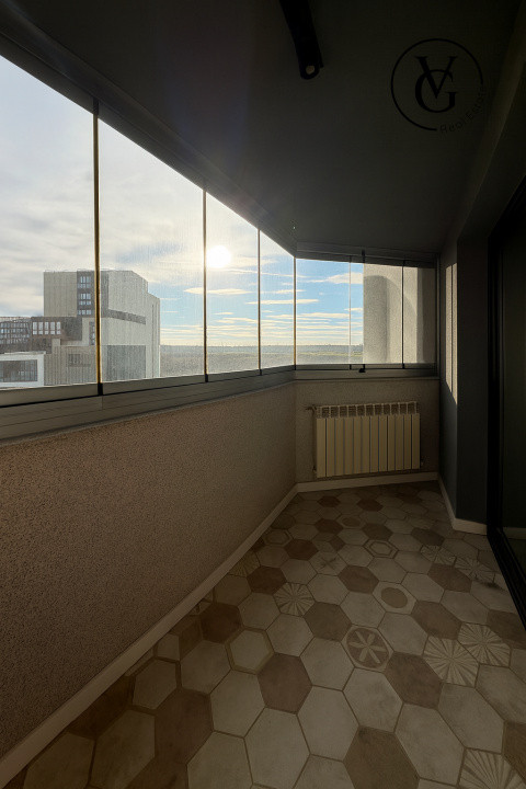 Apartament modern 2 camere-garaj-terasa 73 mp vedere la lac 