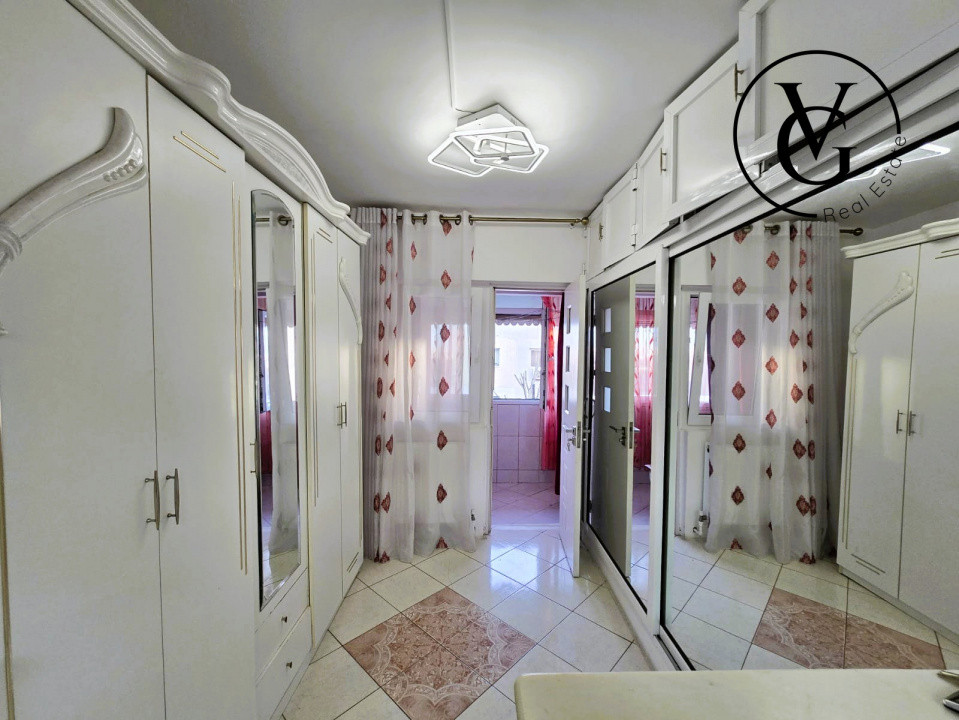 Apartament 4 camere | CET | Zona linistita