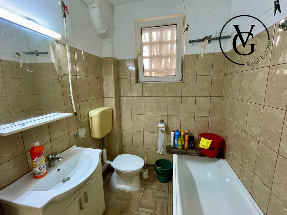 Apartament 2 camere + centrala si boxa la subsol - Central Constanta