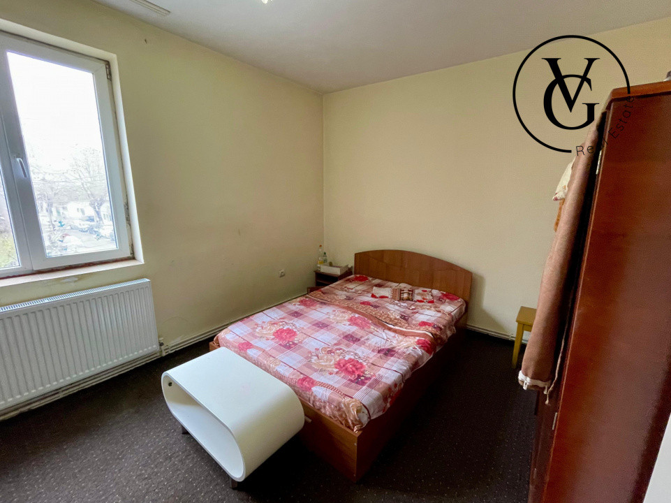 Apartament 2 camere + centrala si boxa la subsol - Central Constanta