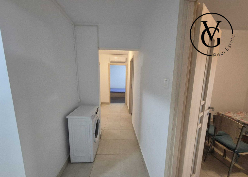 Apartament cu 3 camere, recent renovat, zona Dacia