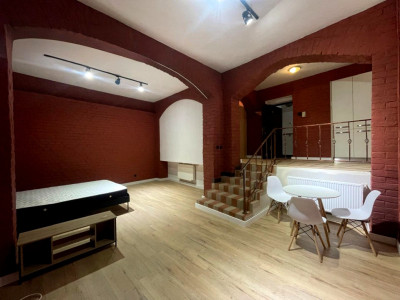Studio in Cartierul Armenesc 